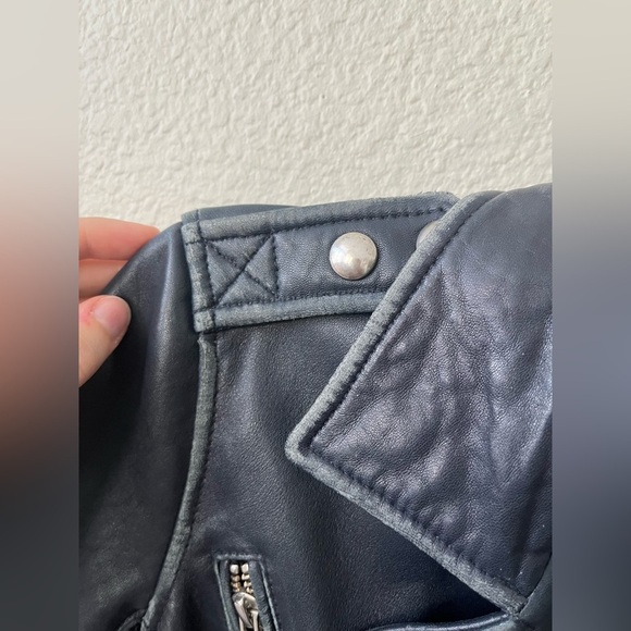 Gianni Bini Distressed Blue Leather Moto Jacket Women’s Size XS - Picture 5 of 16
